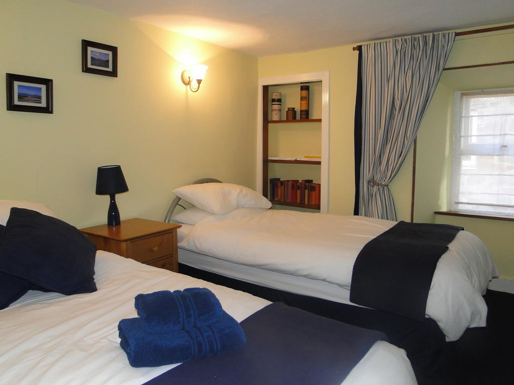 The Red Lion Inn Doune Номер фото