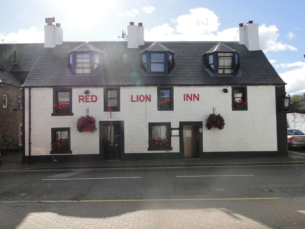 The Red Lion Inn Doune Екстер'єр фото